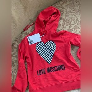 Love Moschino